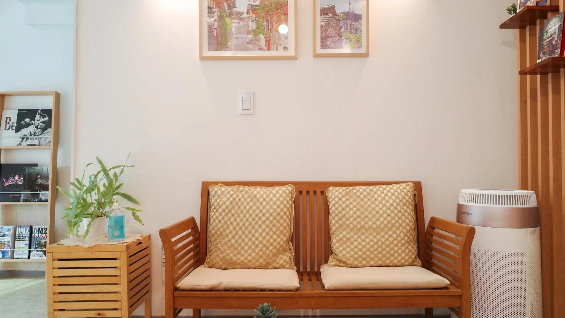 Starria Hostel Seoul 2*,  South Korea