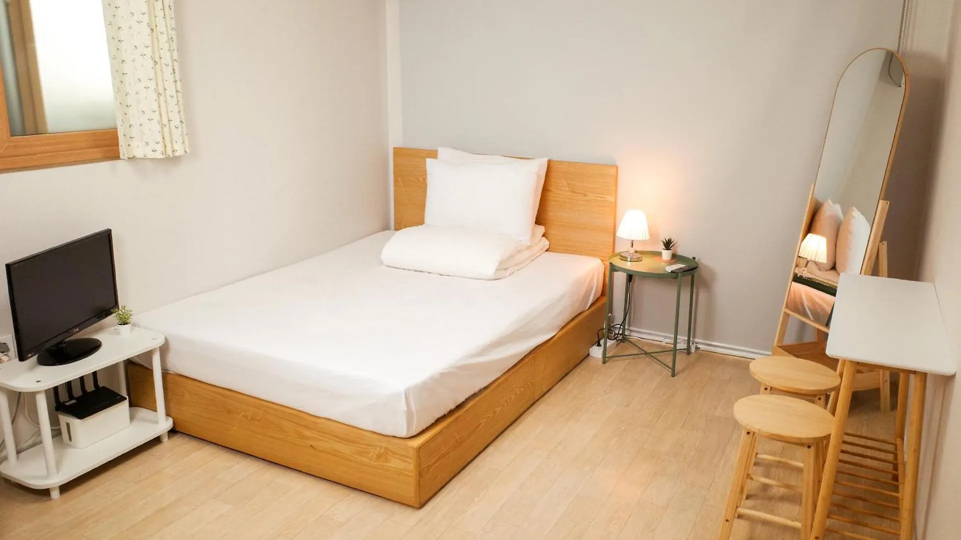 Starria Hostel Seoul